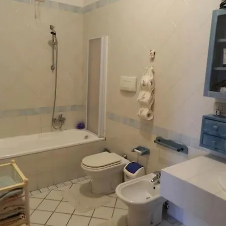 Appartamente Moderno E Accessoriato.