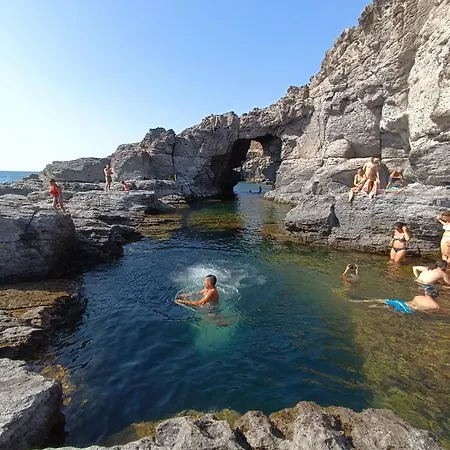 Apartamento Appartamente Moderno E Accessoriato. Pula