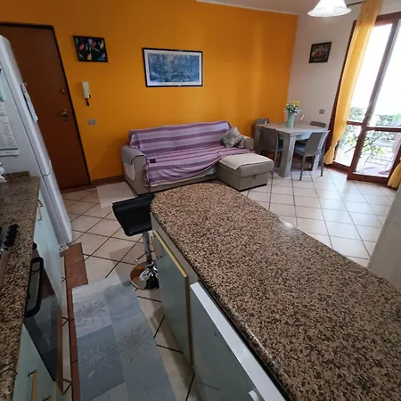 Appartamente Moderno E Accessoriato. Appartamento Pula