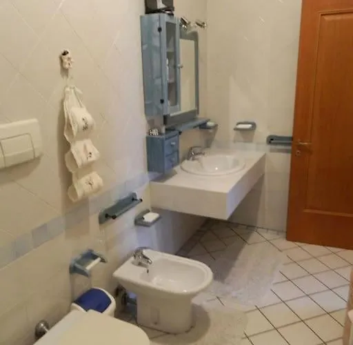 Appartamente Moderno E Accessoriato. Pula